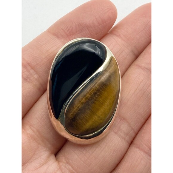 Vintage sterling silver tiger’s eye black onyx yinyang pendant